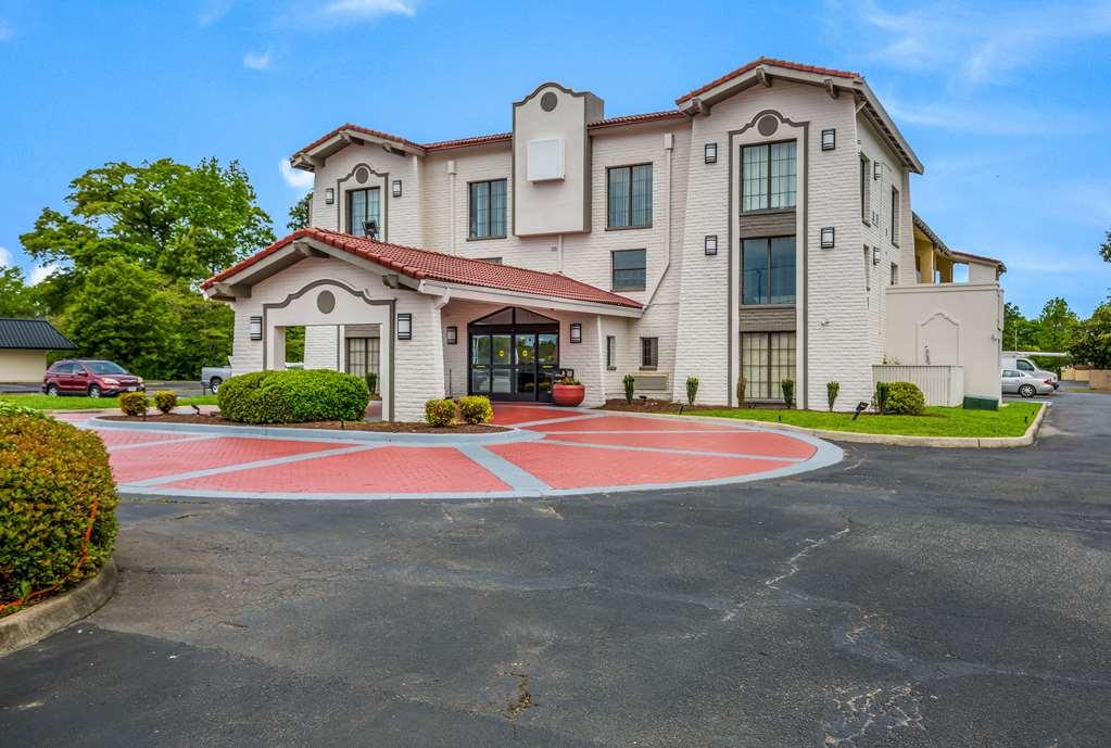 Quality Inn Hampton Εξωτερικό φωτογραφία